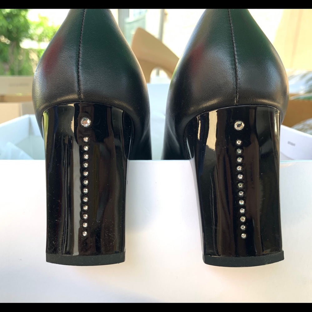 High heels - Picture 3 of 3